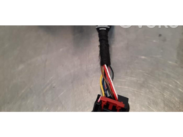 Зеркало электрическое        Skoda Octavia Mk4  2019 -  года   