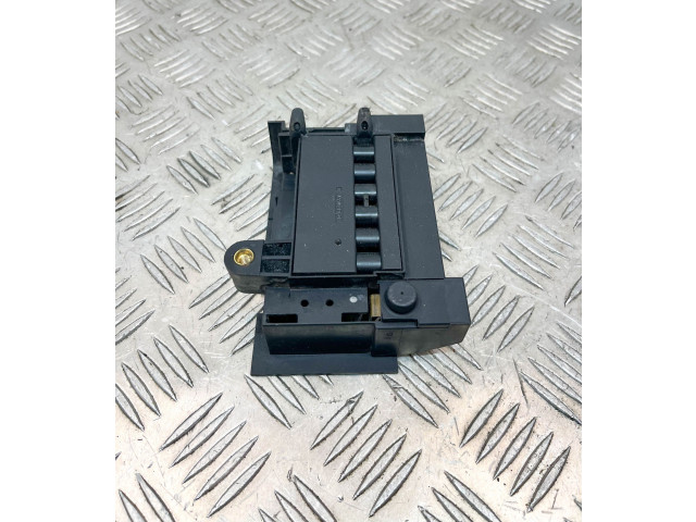 Pojistková skříňka A1295400450, 1295400450 Mercedes-Benz SL R129 1992