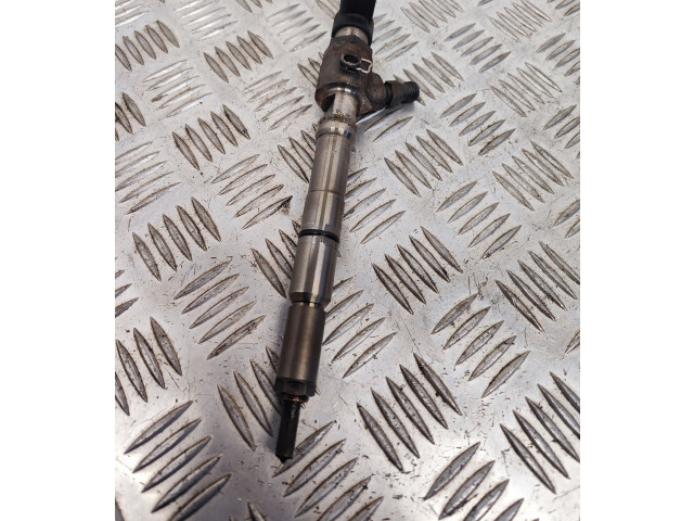 Жиклер (жиклеры) (форсунка (форсунки) 03L130277B Skoda Octavia Mk2 (1Z)