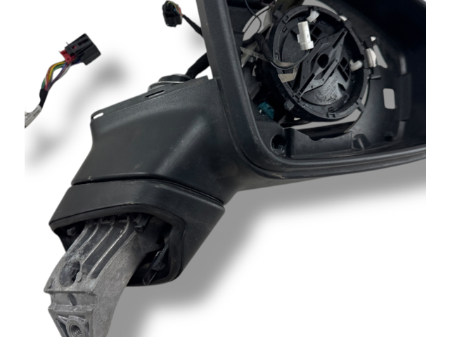 Zpětné zrcátko  Volkswagen Tiguan 2021  761857502B  