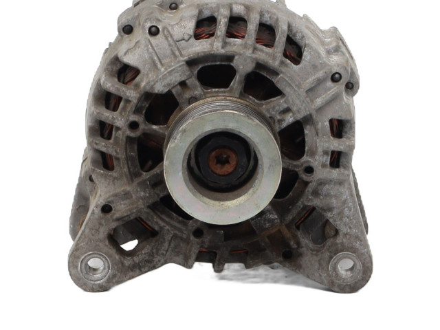 Генератор 8200654541 Renault Clio III