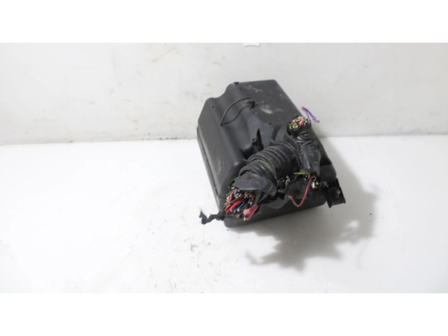 Pojistková skříňka Fiat Doblo 2011