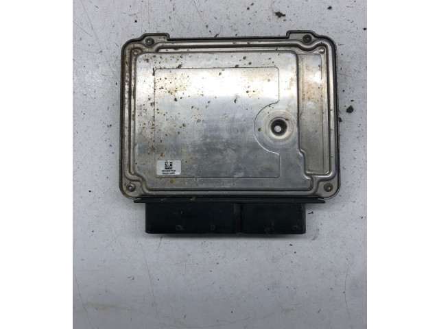 Блок управления двигателя 045906013Q, 045906013E Skoda Fabia Mk2 (5J)