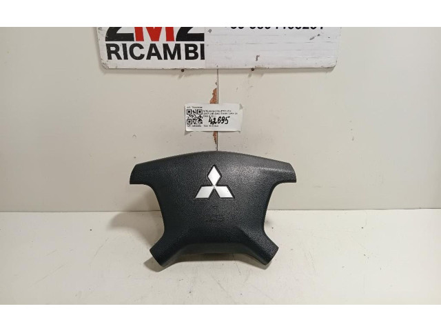 Подушка безопасности водителя 7030A099, 4M41450 Mitsubishi Pajero