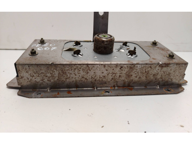 Подушка безопасности пассажира    Peugeot 607