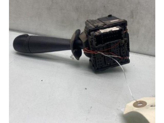 Ручка стеклоочистителей    Dacia Dokker