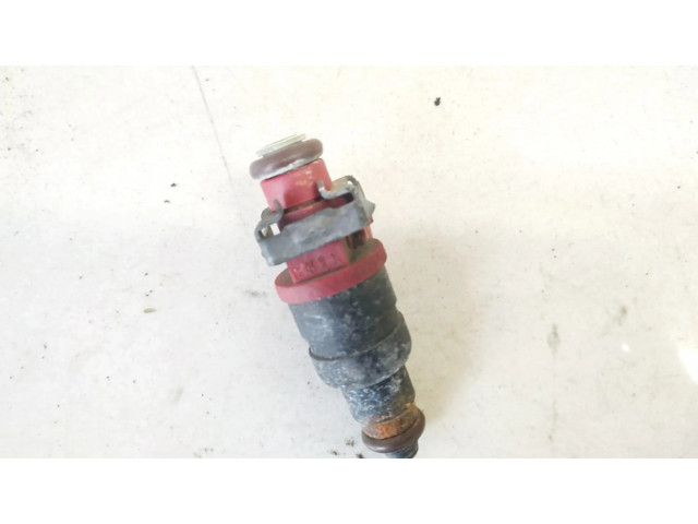 Vstřikovač 0000788523, a0000788523   Mercedes-Benz E W210  pro benzínový motor 2.0  