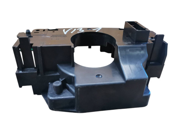 Ручка стеклоочистителей 30658614   Volvo V70