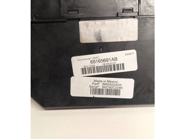 Блок предохранителей  68165691AB   Jeep Grand Cherokee    