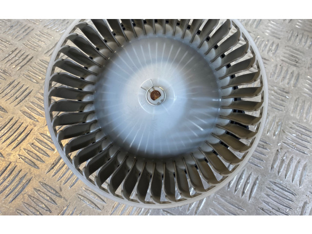 Вентилятор печки    5027261760, 8940007070   Subaru Forester SH