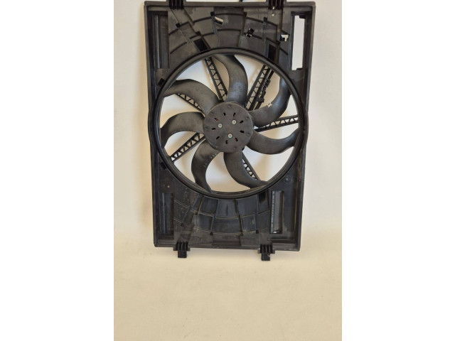 Вентилятор радиатора 5Q0121203CN Audi A3 S3 8V