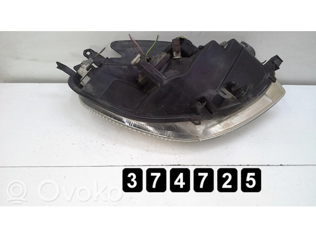 Передняя фара