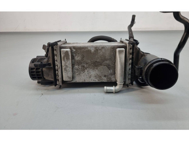 Интеркулер 04E145785E Audi Q2 -