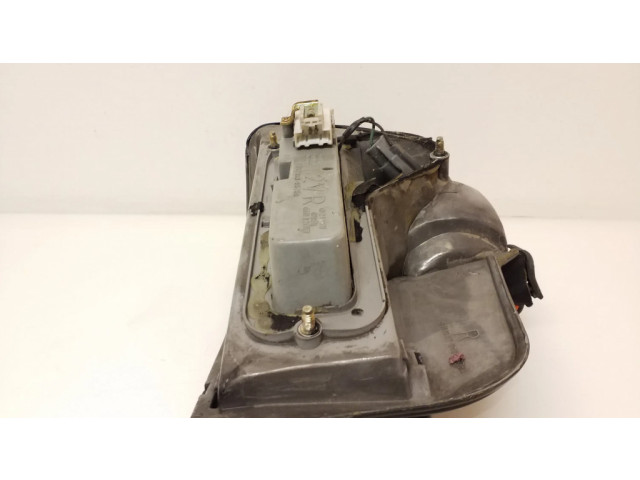 Задний фонарь правый сзади 0438575, 2057 Mitsubishi Galant Eterna 1985-1987 года