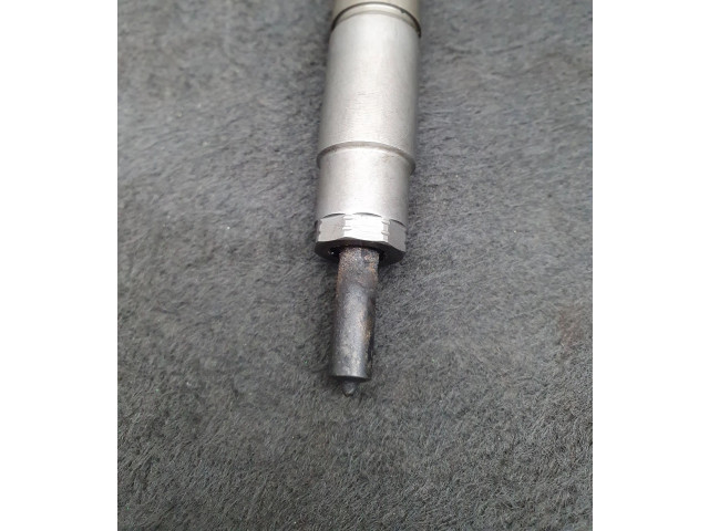 Vstřikovač 057130277AM Audi A8 S8 D4 4H CDSB