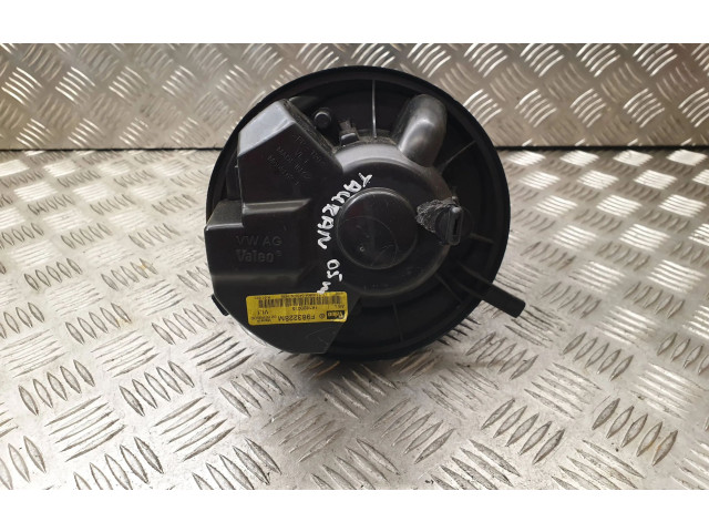 Вентилятор печки    F983228M   Volkswagen Touran I