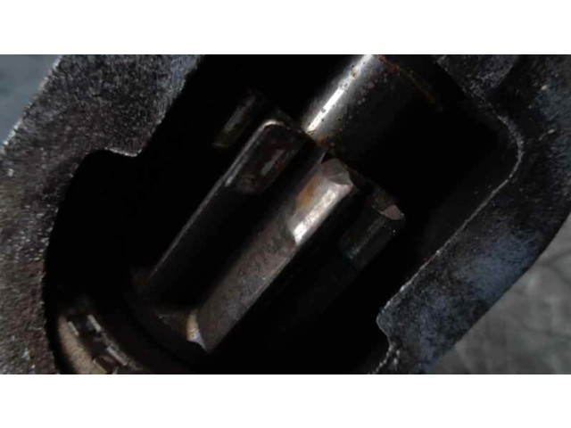 Стартер  23300AA450, M000T30471   Subaru Impreza II