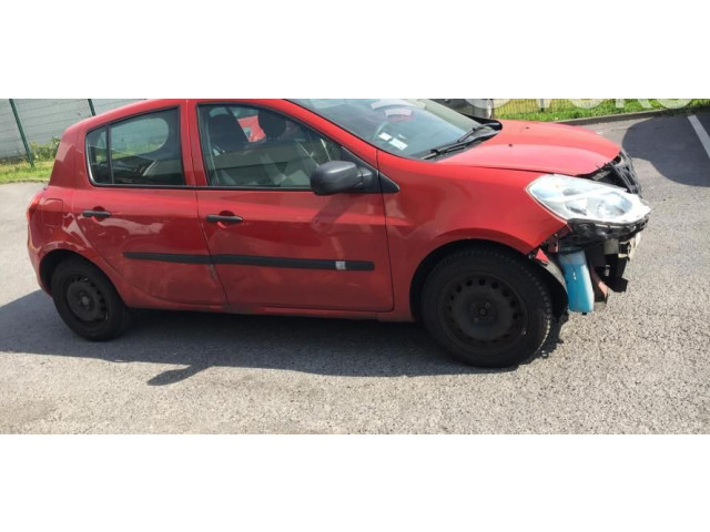 Блок управления климат-контролем 7701070472 Renault Clio III