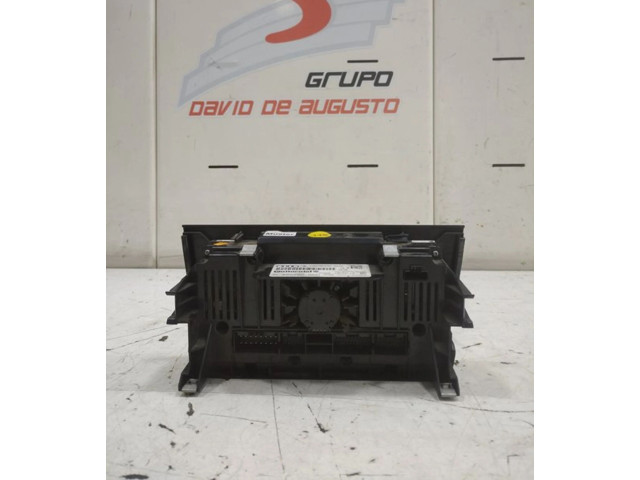 Блок управления климат-контролем 8UO820043F   Audi Q3 8U