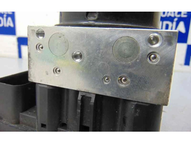 Jednotka ABS 6777158 BMW 1 E81 E87