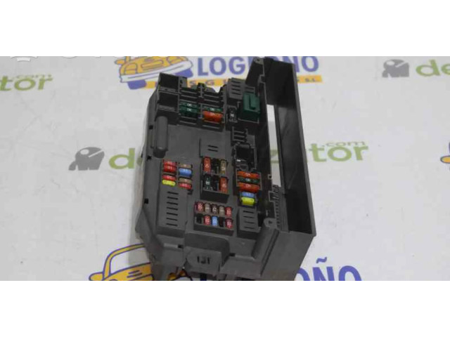 Pojistková skříňka 61149145115 BMW X6 E71 2010