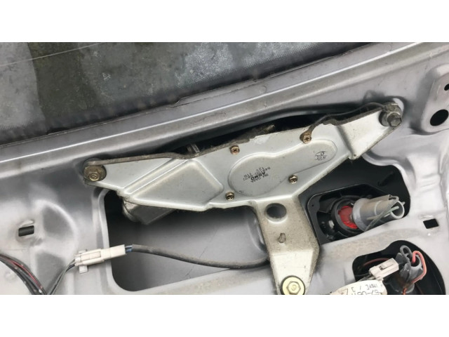 Моторчик заднего дворника 8491006672    Mazda 626