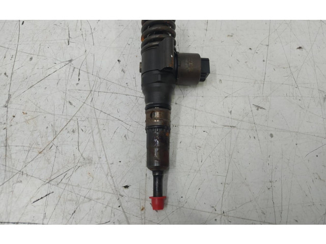 Форсунка 0414720404    Audi A3 S3 8P   