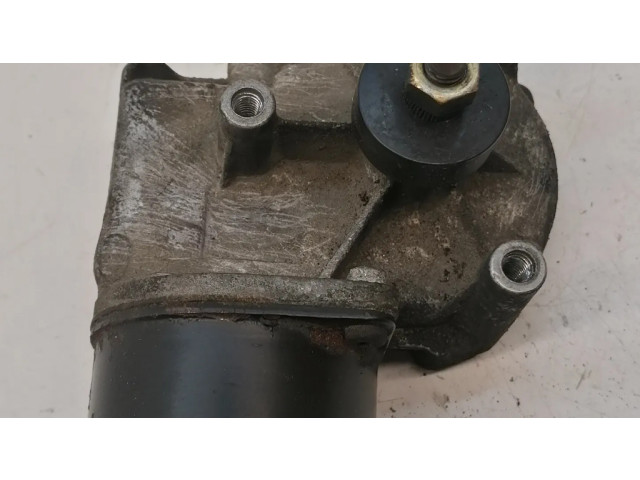 Двигатель стеклоочистителей