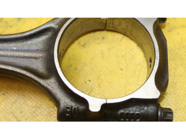 Поршень с шатуном Audi A3 S3 8P