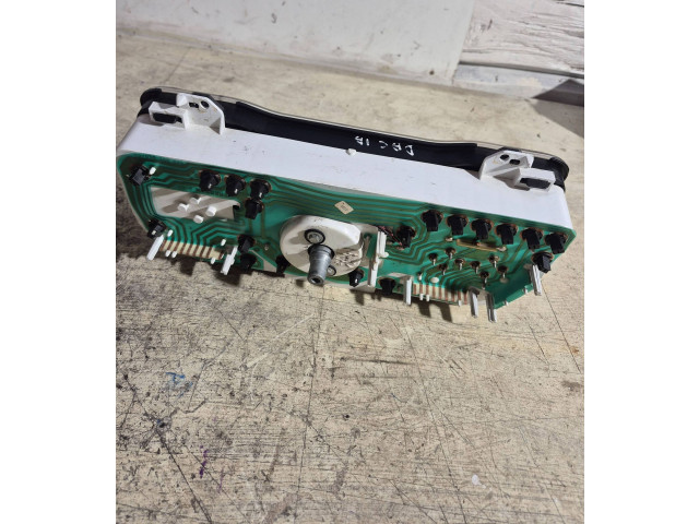 Панель приборов 91AB10B885AA, 638100700   Dacia Sandero       