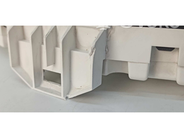 Панель приборов 31254776, 36002433   Volvo C30       