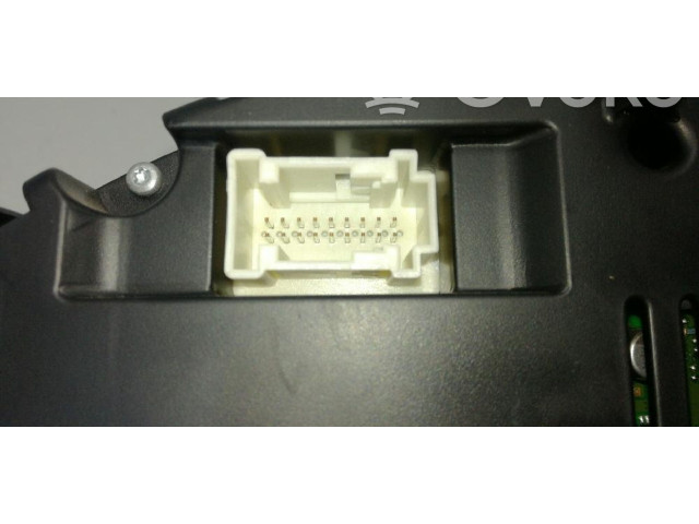 Панель приборов A1769005504   Mercedes-Benz A W176       