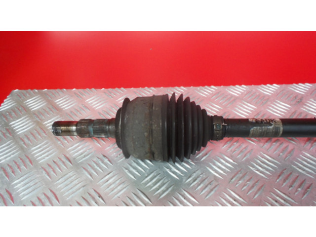 Передняя полуось