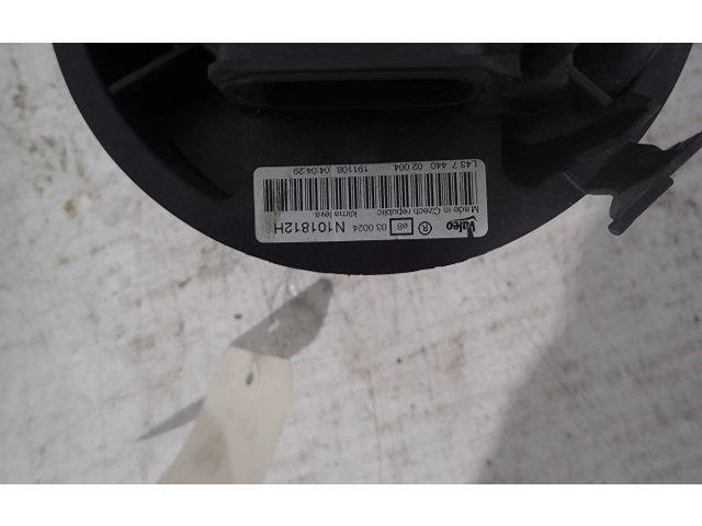 Вентилятор печки       Peugeot 107