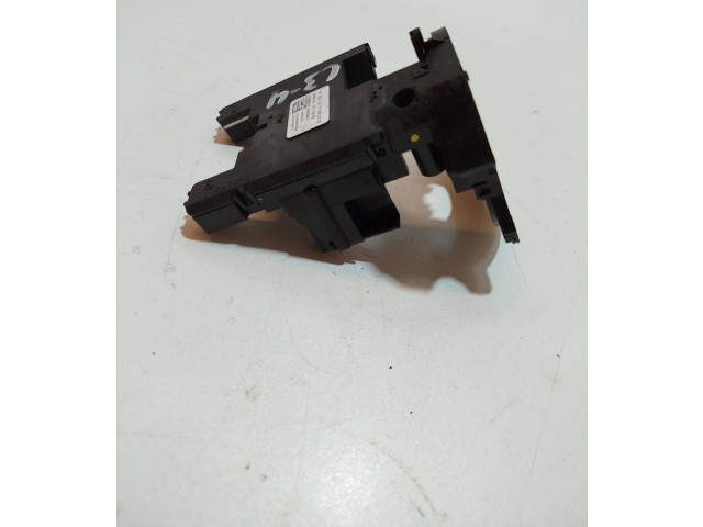 Ручка стеклоочистителей A1715450332, 05112405   Mercedes-Benz E W211