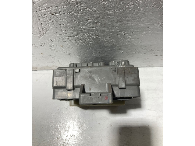 Блок предохранителей 3820AS1CG420 Honda Accord