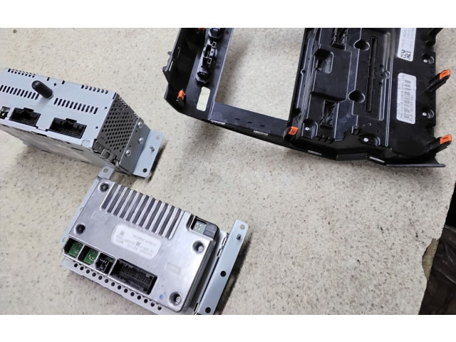 Дисплей    FL3T19C107HG, FL3T18B955FB   Ford F150