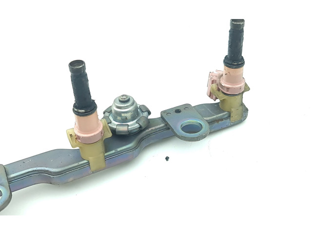 Vstřikovač 2325031070   Lexus GS 300 350 430 450H     