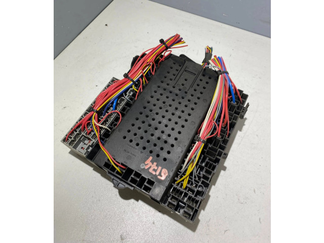 Pojistková skříňka 8645411, 0000009 Volvo XC70 2001