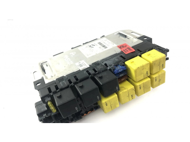 Pojistková skříňka 05045117, A2305454632 Mercedes-Benz SL R230 2003