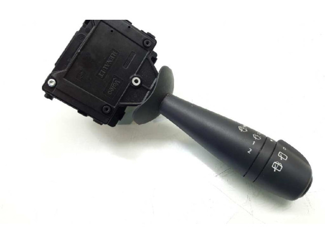 Ручка стеклоочистителей E1109568   Dacia Duster