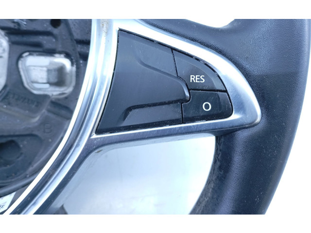 Руль Dacia Sandero 2008 - 2012 года 484007478R, 34227006B