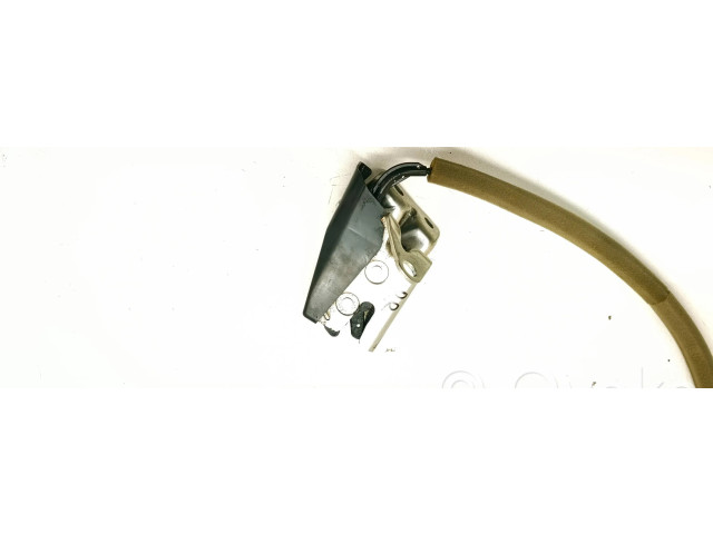 Замок багажника     Nissan NV200 2009- года