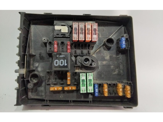 Блок предохранителей 1K0937125A Audi A3 S3 A3 Sportback 8P