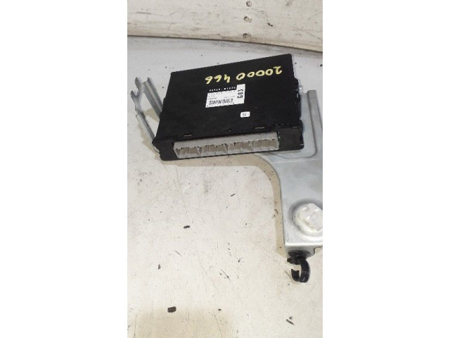 Блок управления двигателя 1123001371, 89560B1030 Daihatsu Sirion