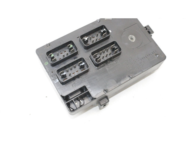 Блок предохранителей LJA2822AF Jaguar XK8 - XKR