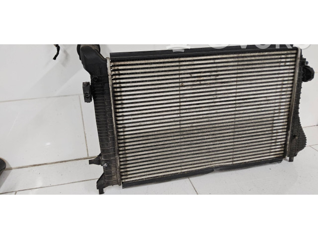 Интеркулер  1K0145803H   Volkswagen Touran I 