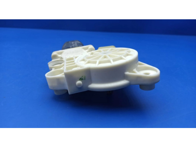 Передний двигатель механизма для подъема окон