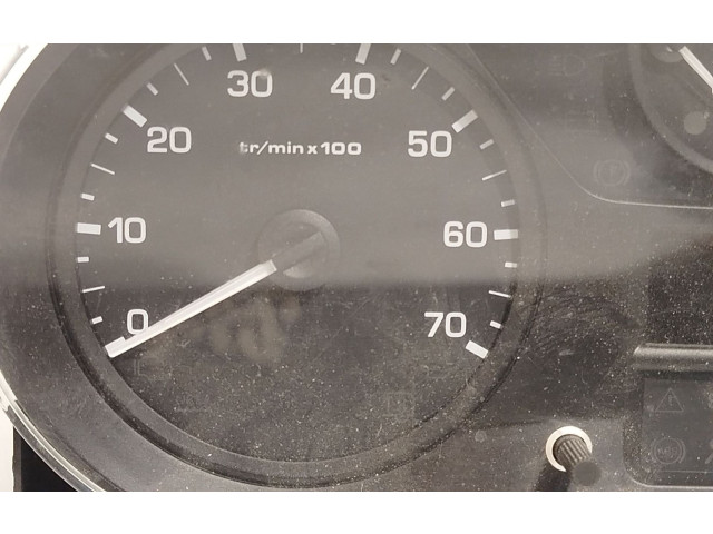 Přístrojová deska  Citroen Berlingo 2018 9801642280, 503001316152  