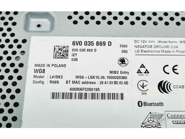 Радио/ проигрыватель CD/DVD / навигация 6V0035869D    Skoda Fabia Mk3 (NJ)